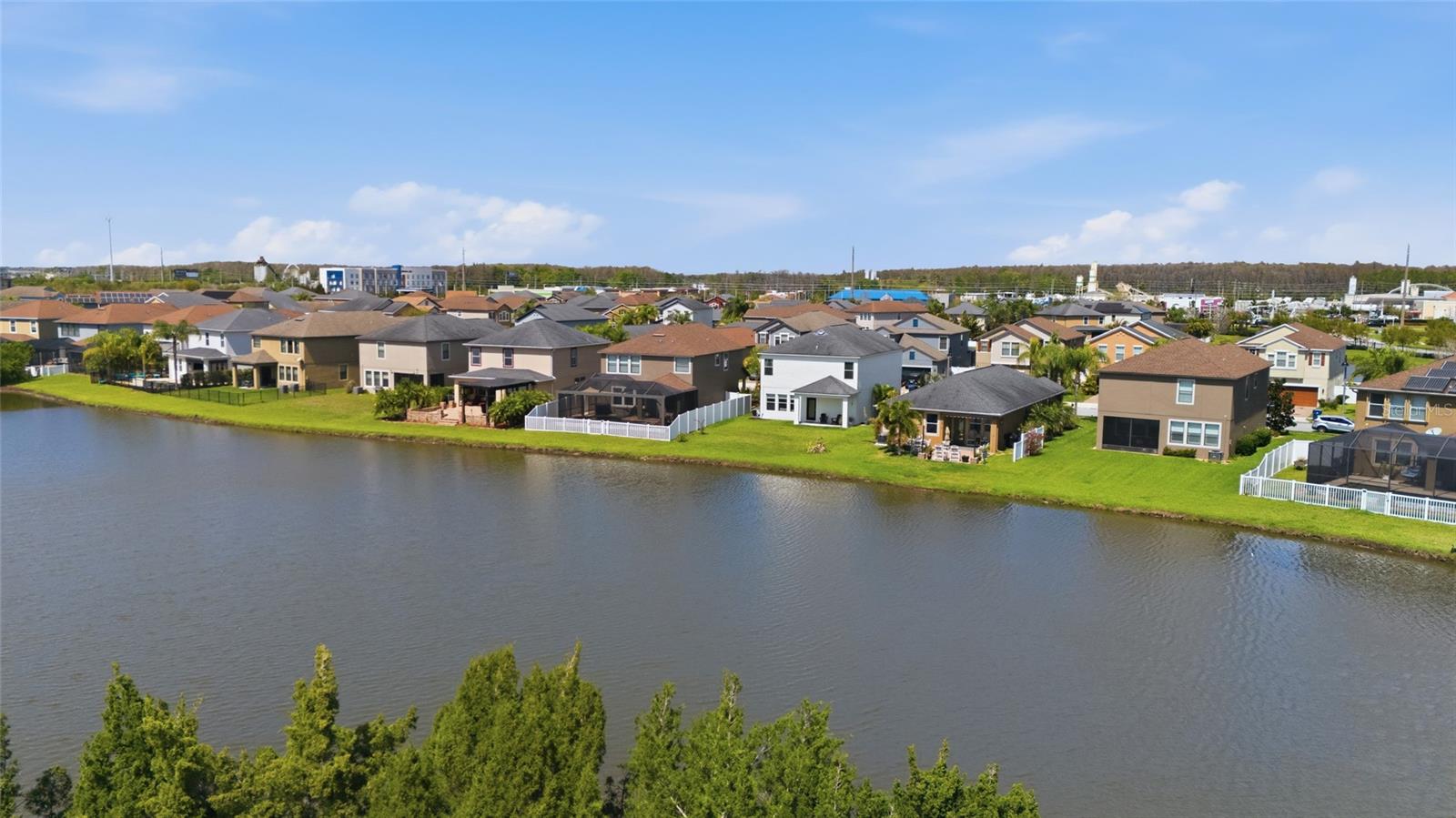 Image 47 of 52 For 11930 Lake Boulevard