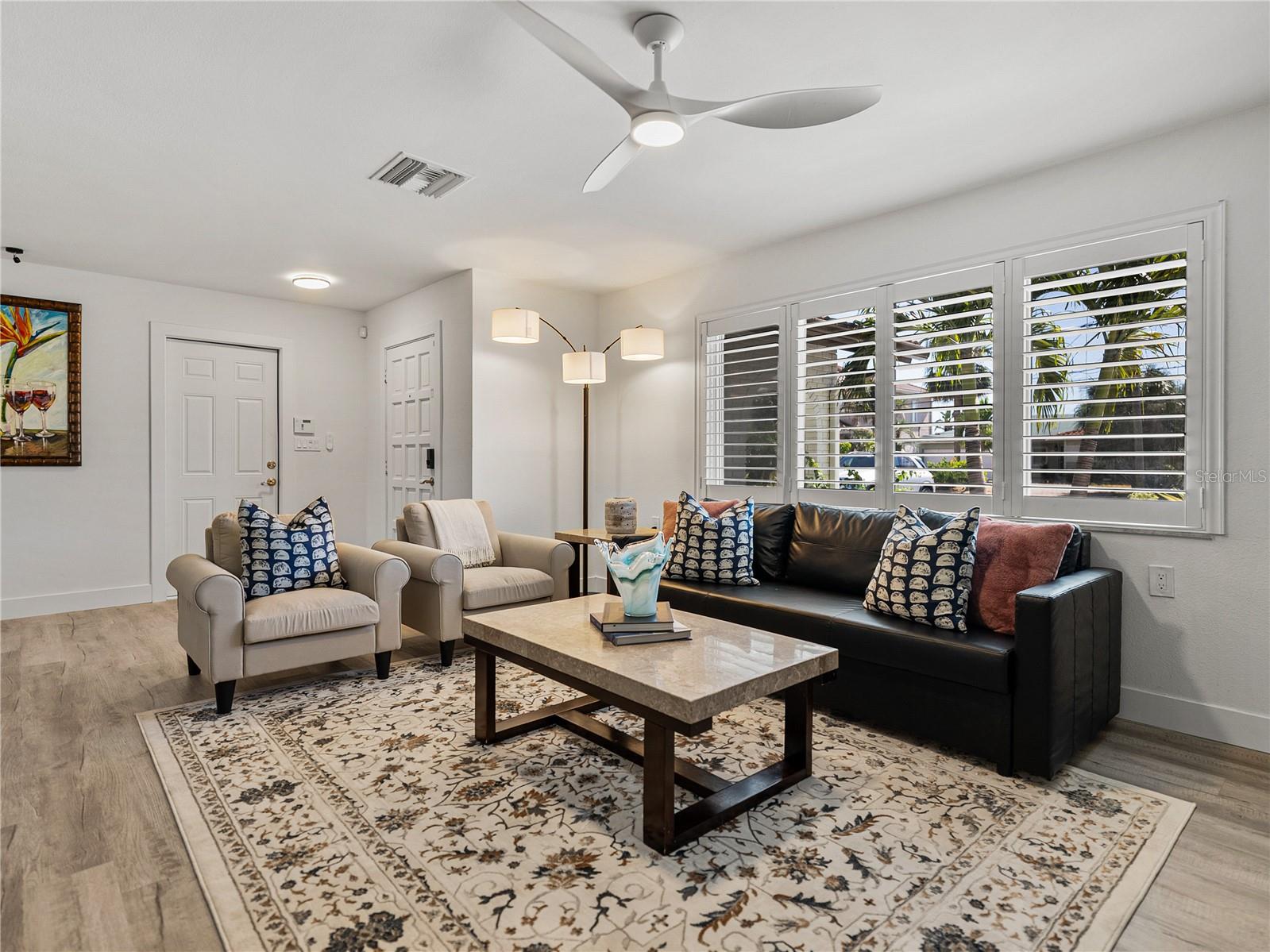 Image 10 of 62 For 7125 Shore Drive S