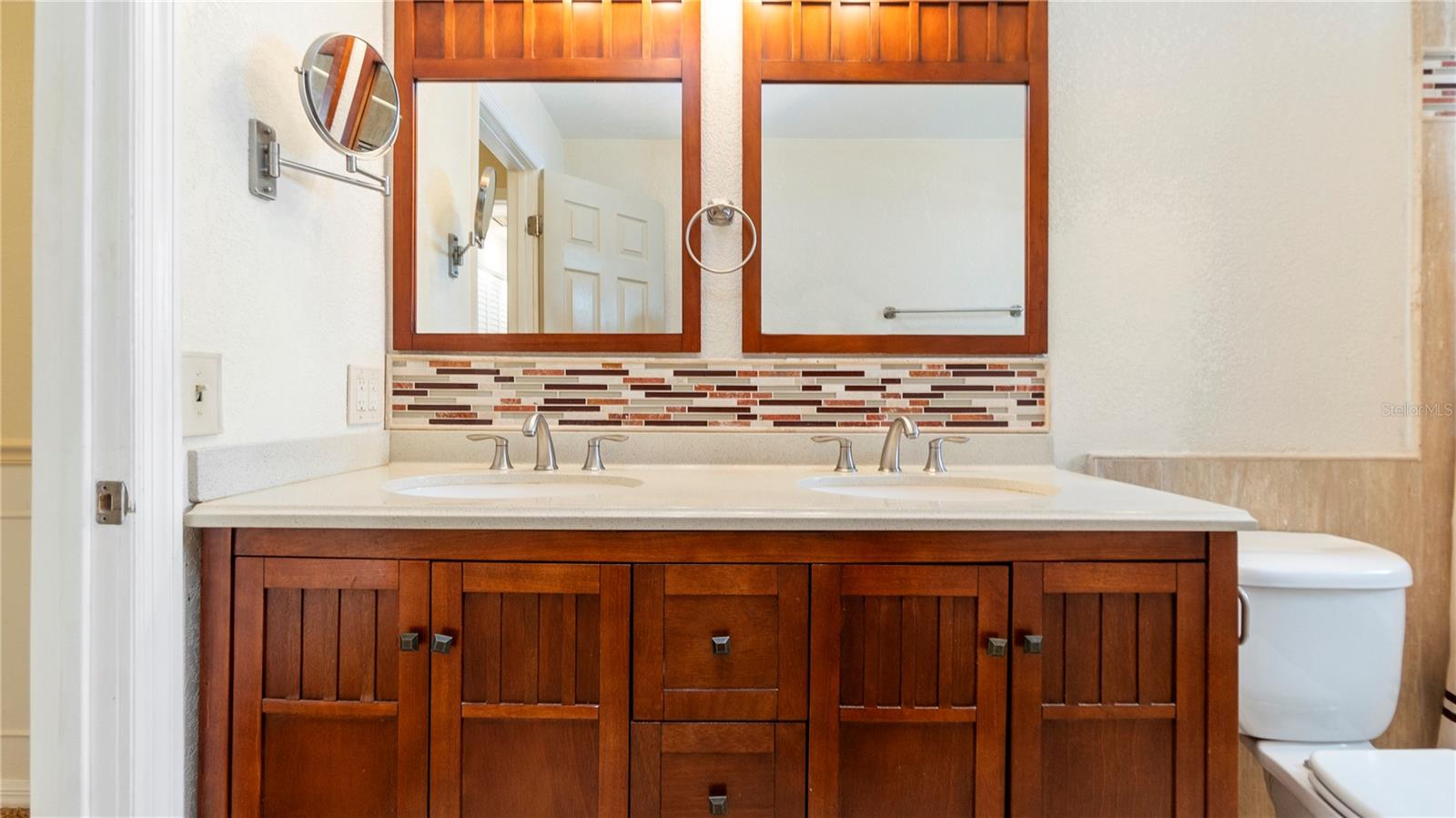 Image 37 of 45 For 903 Cara Drive 903