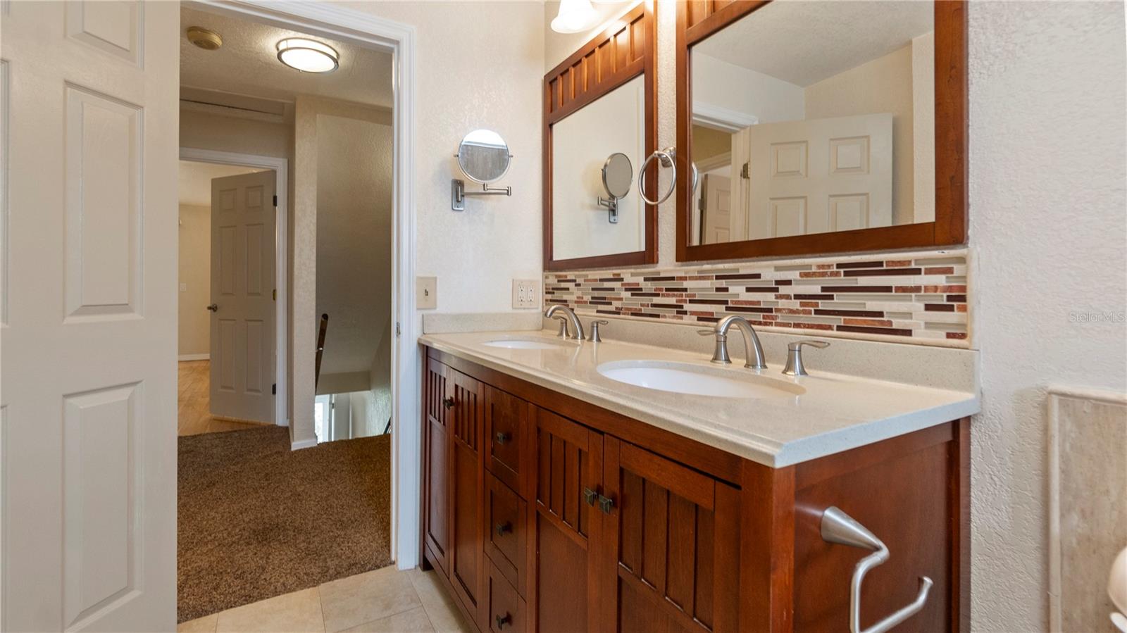 Image 38 of 45 For 903 Cara Drive 903