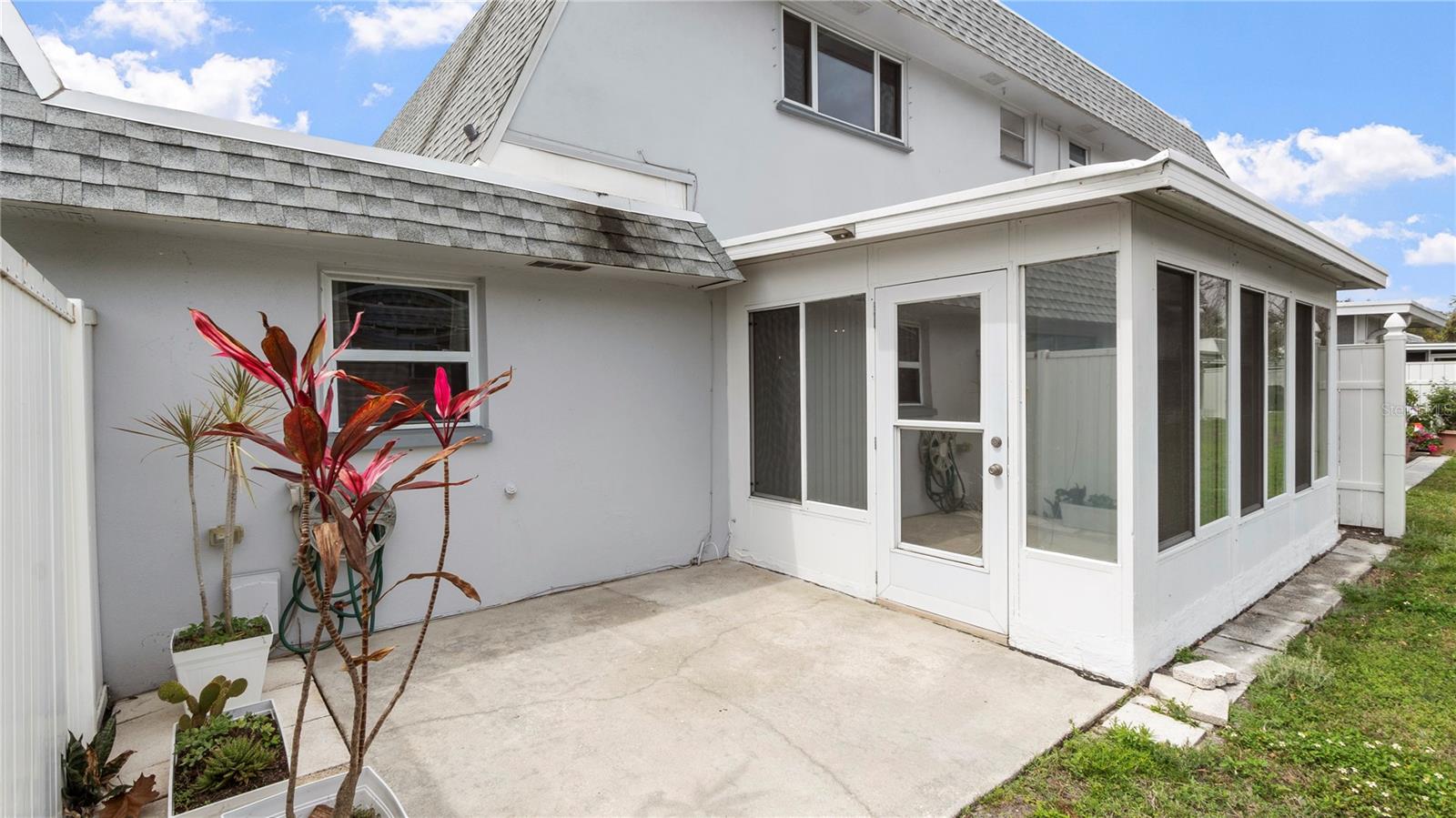 Image 43 of 45 For 903 Cara Drive 903