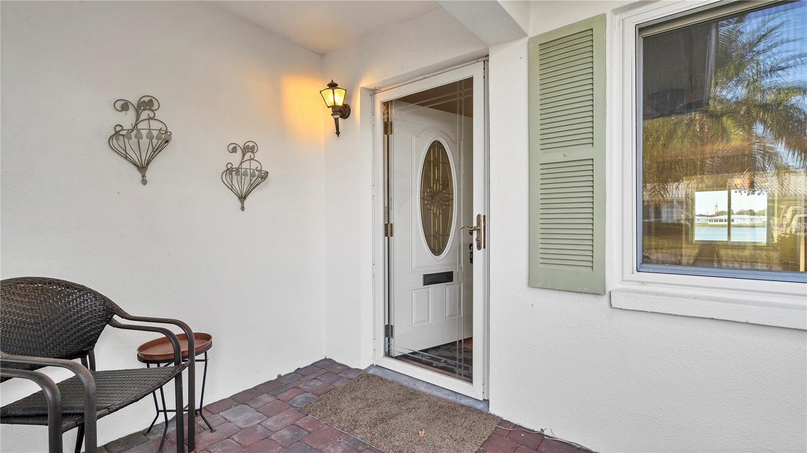 Image 2 of 18 For 4157 96th Terrace N