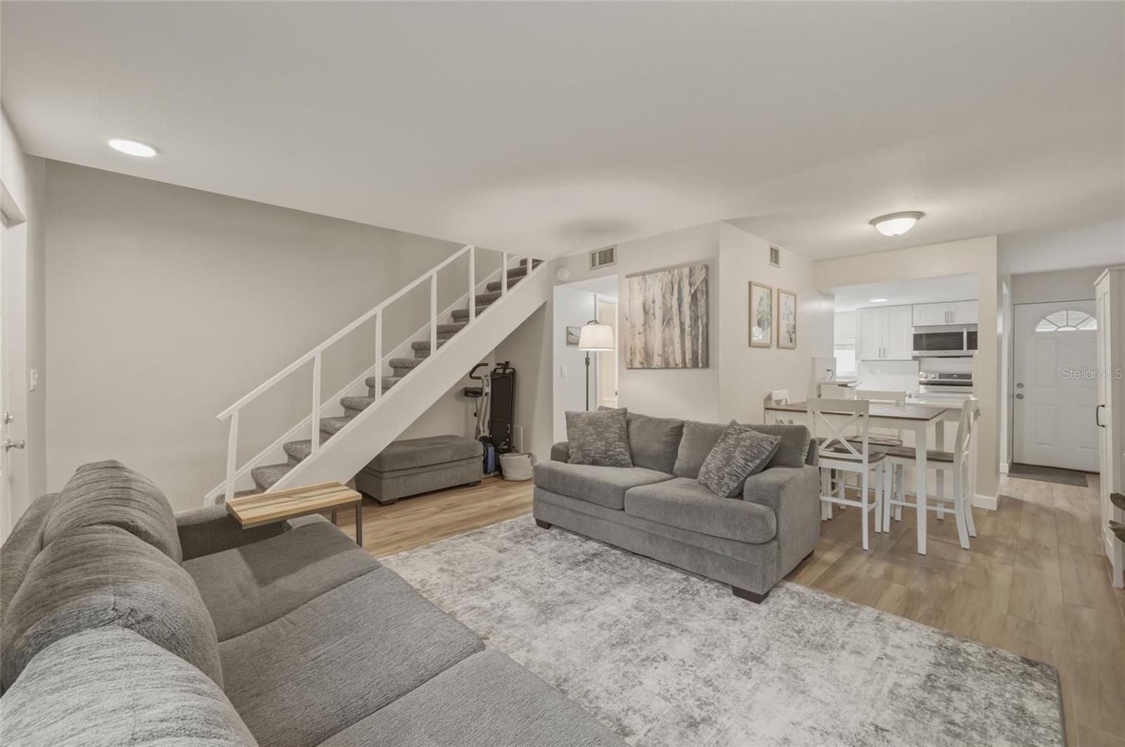 Image 13 of 28 For 7912 Cedar Drive 7912