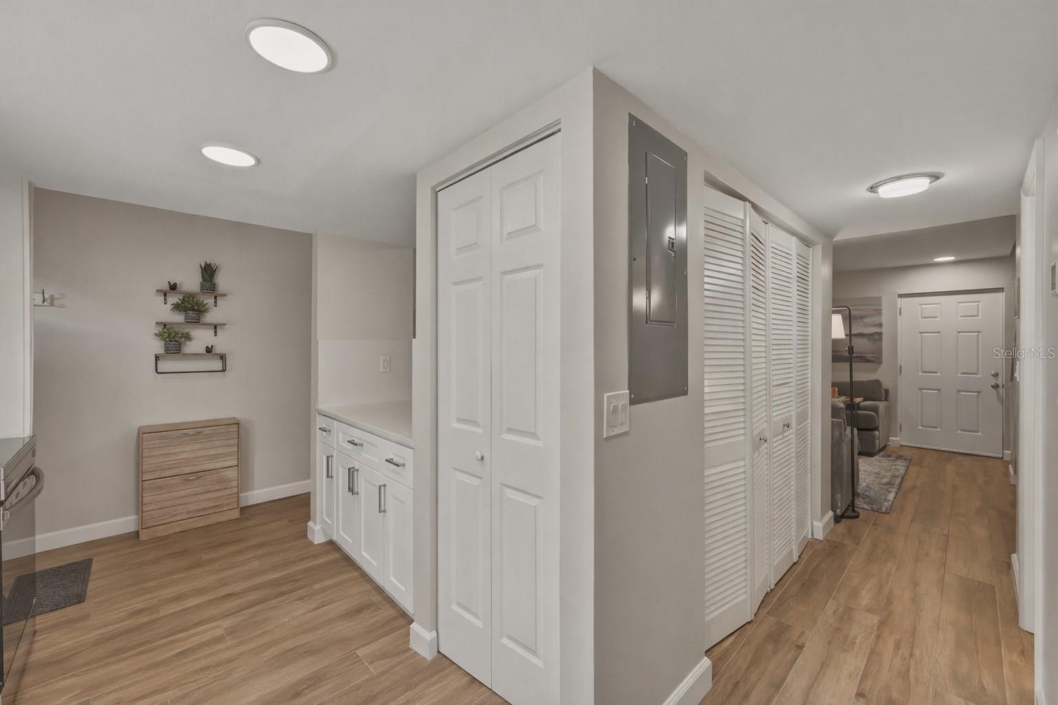 Image 8 of 28 For 7912 Cedar Drive 7912