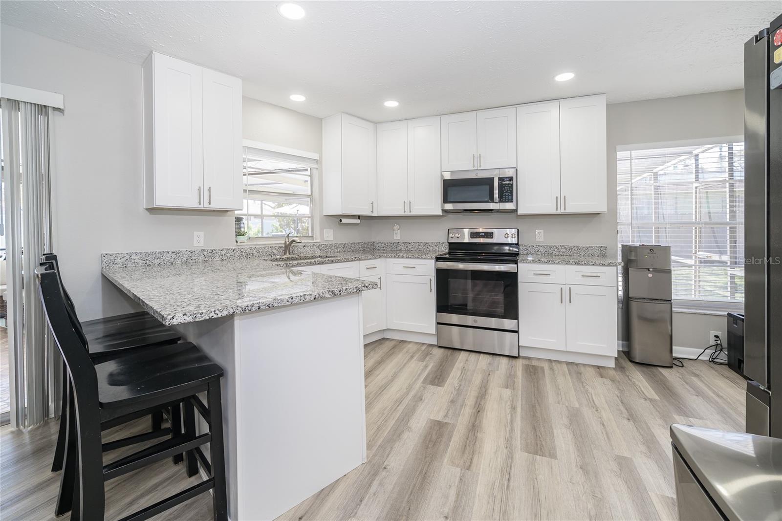 Image 11 of 45 For 7608 Laurel Oak Court