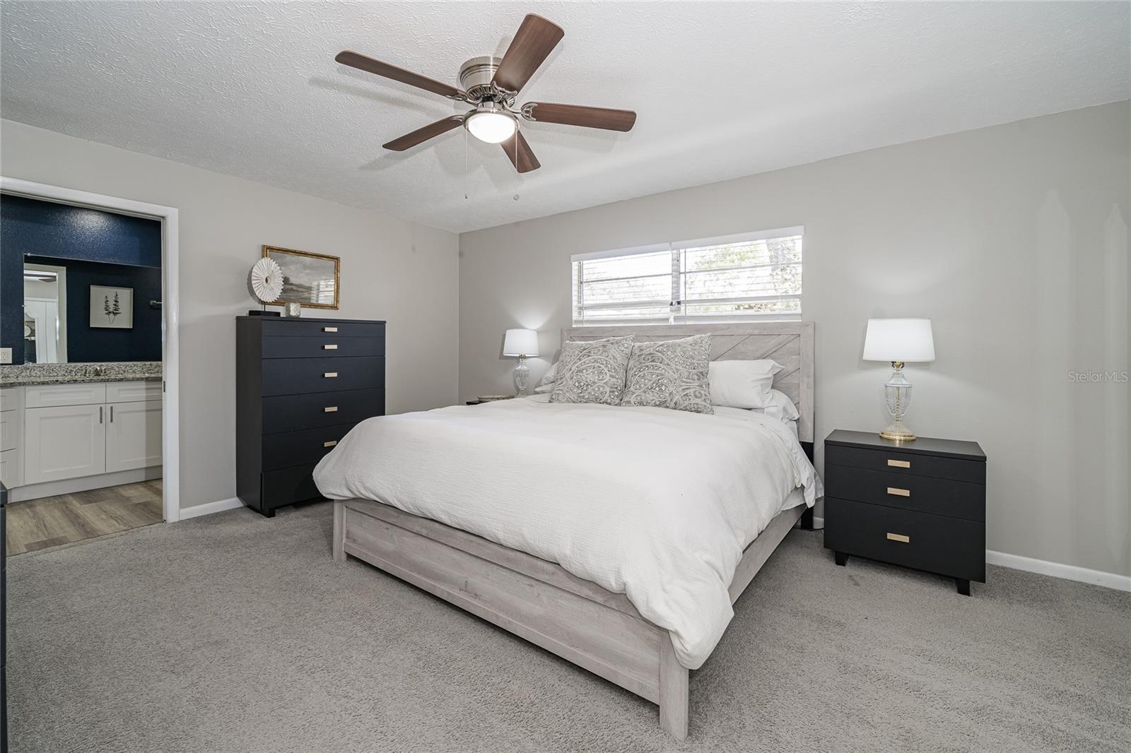 Image 20 of 45 For 7608 Laurel Oak Court