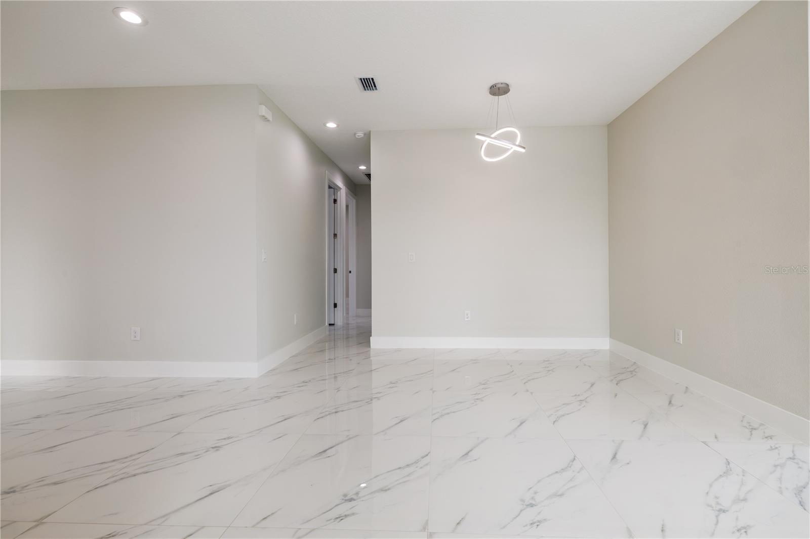 Image 26 of 41 For 3803 Palmetto Street