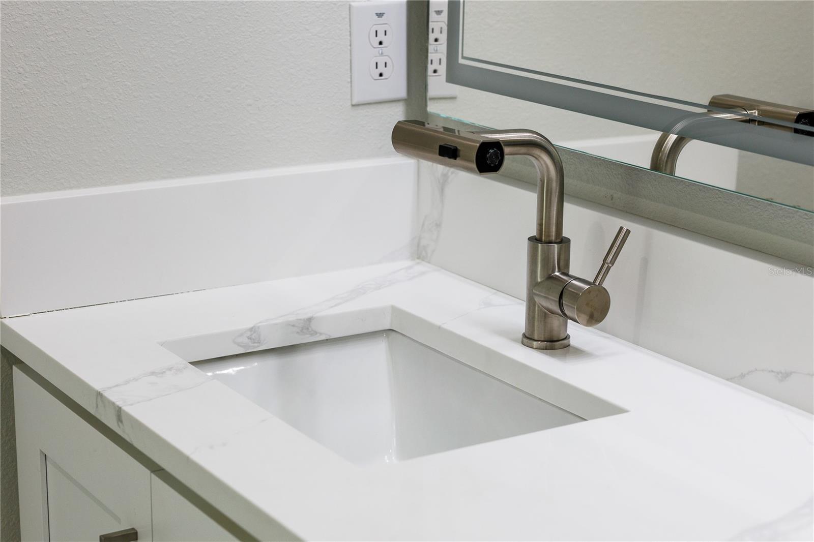 Image 29 of 41 For 3803 Palmetto Street