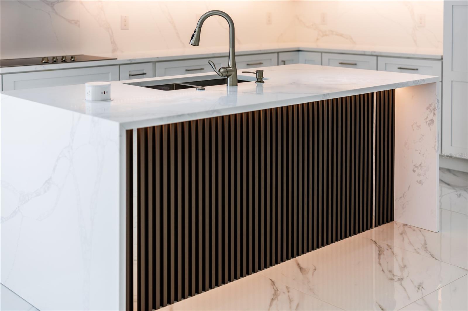 Image 7 of 41 For 3803 Palmetto Street