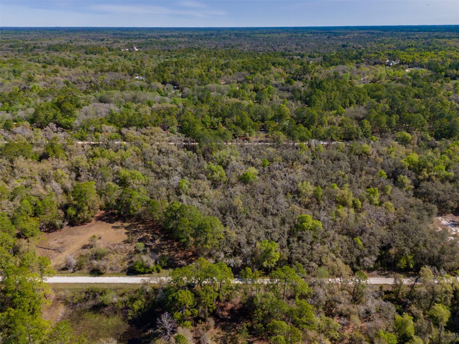 Image 12 of 19 For 7262 Sonia Avenue