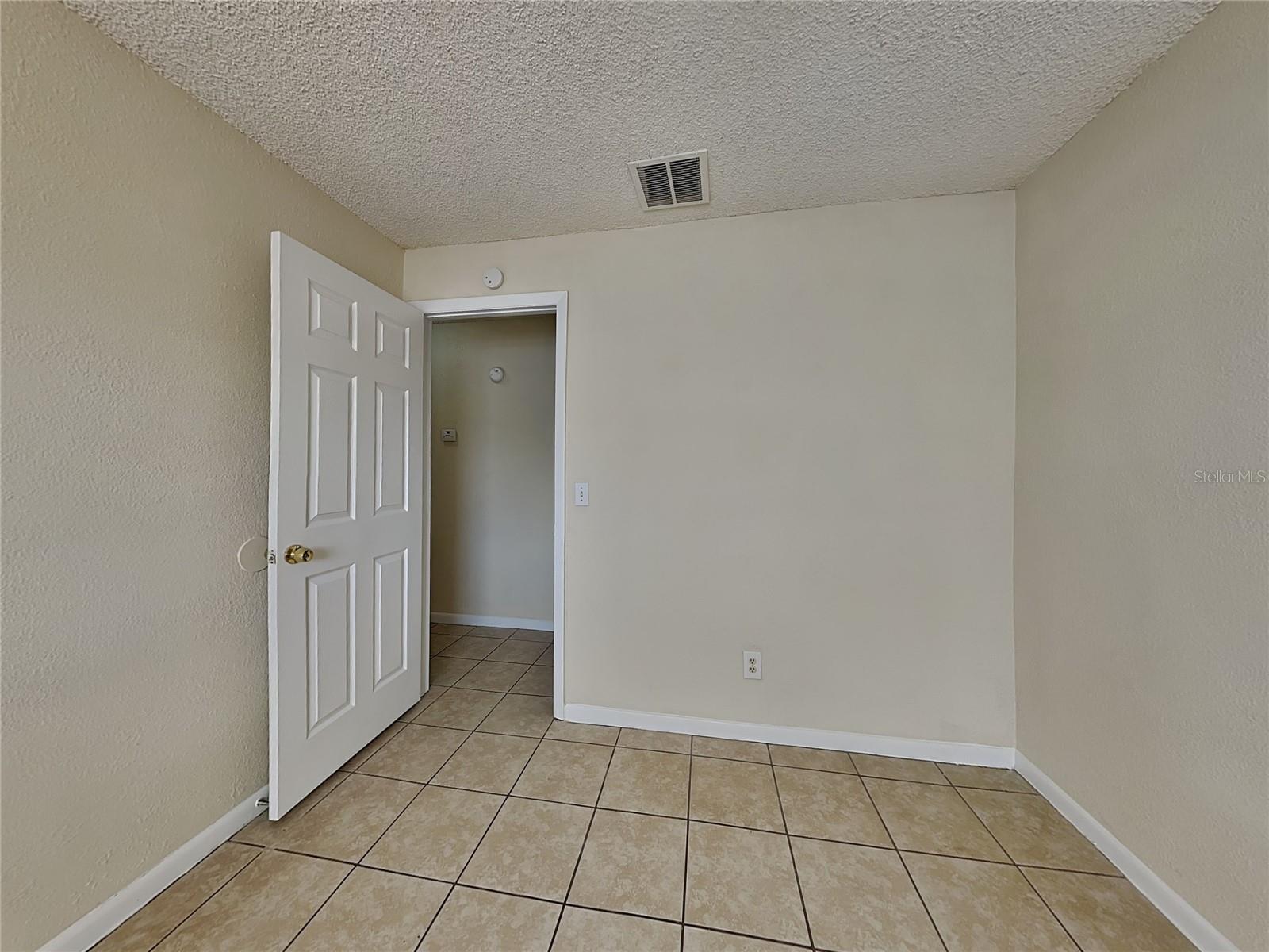 Image 16 of 20 For 2779 Frazier Street