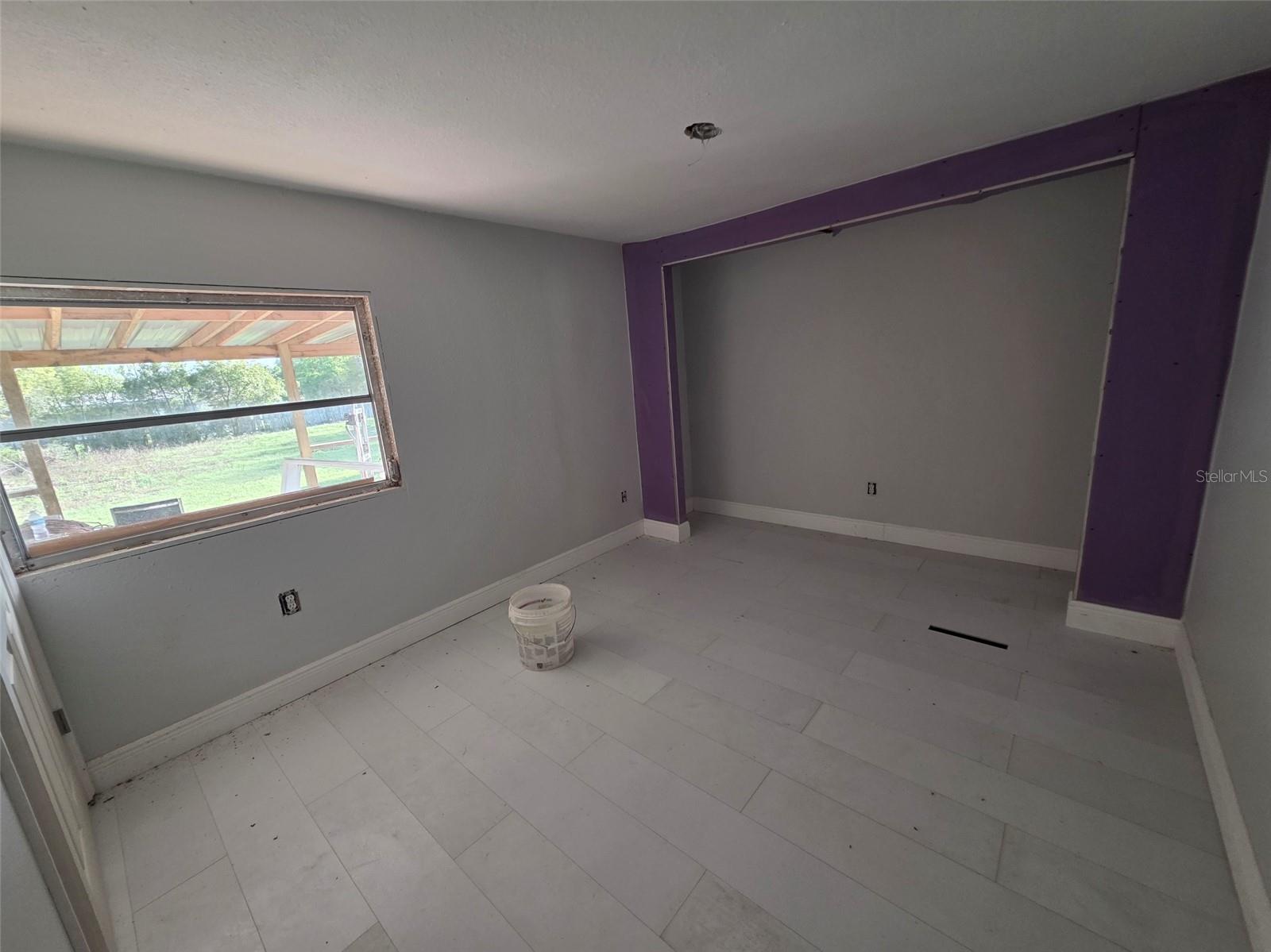 Image 16 of 36 For 37414 Northside Drive