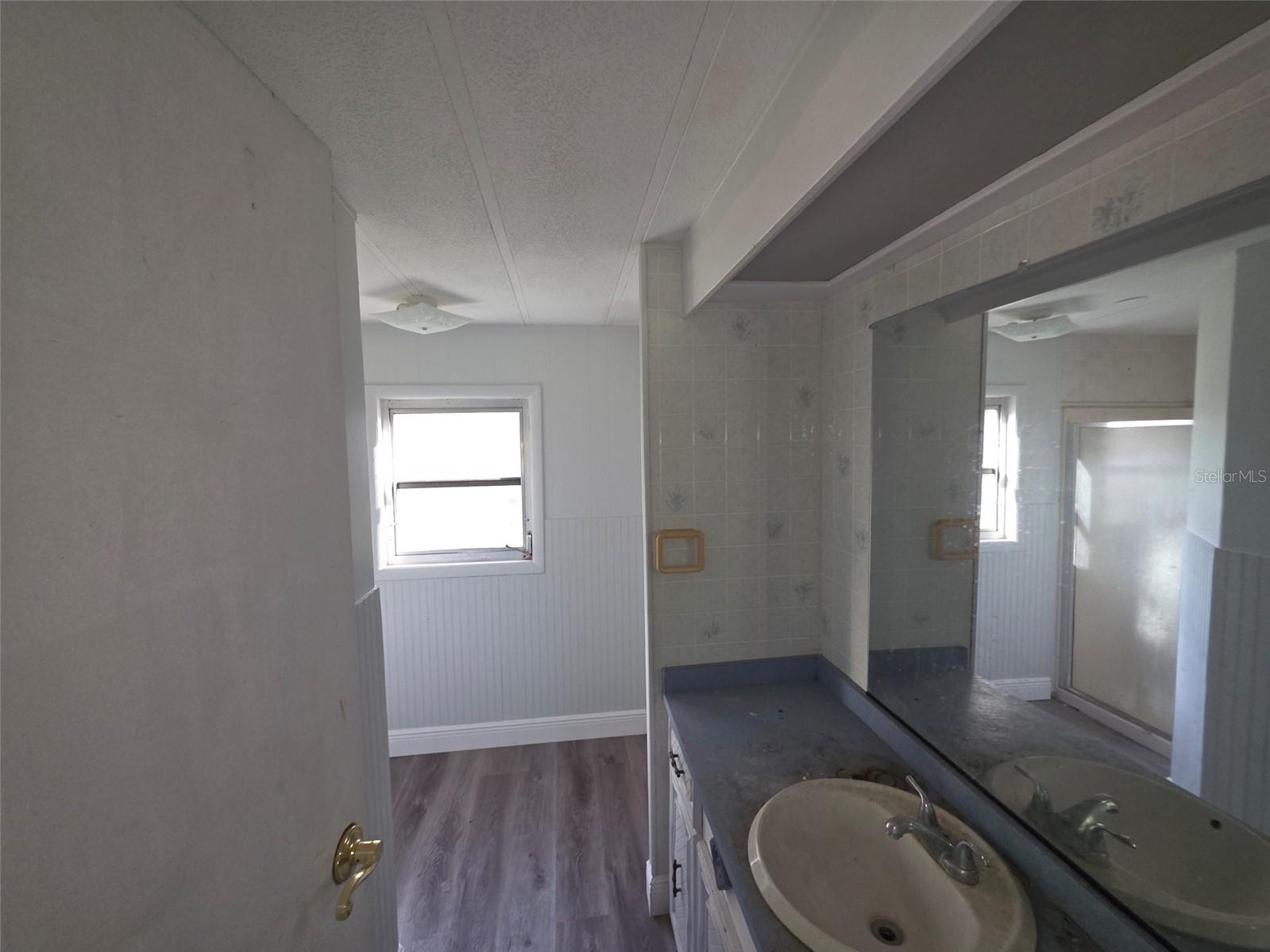 Image 20 of 36 For 37414 Northside Drive