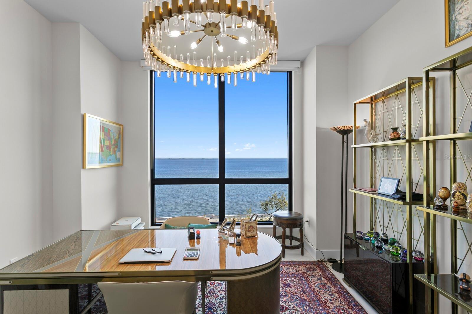 Listing photo id 31 for 2103 Bayshore Boulevard 605