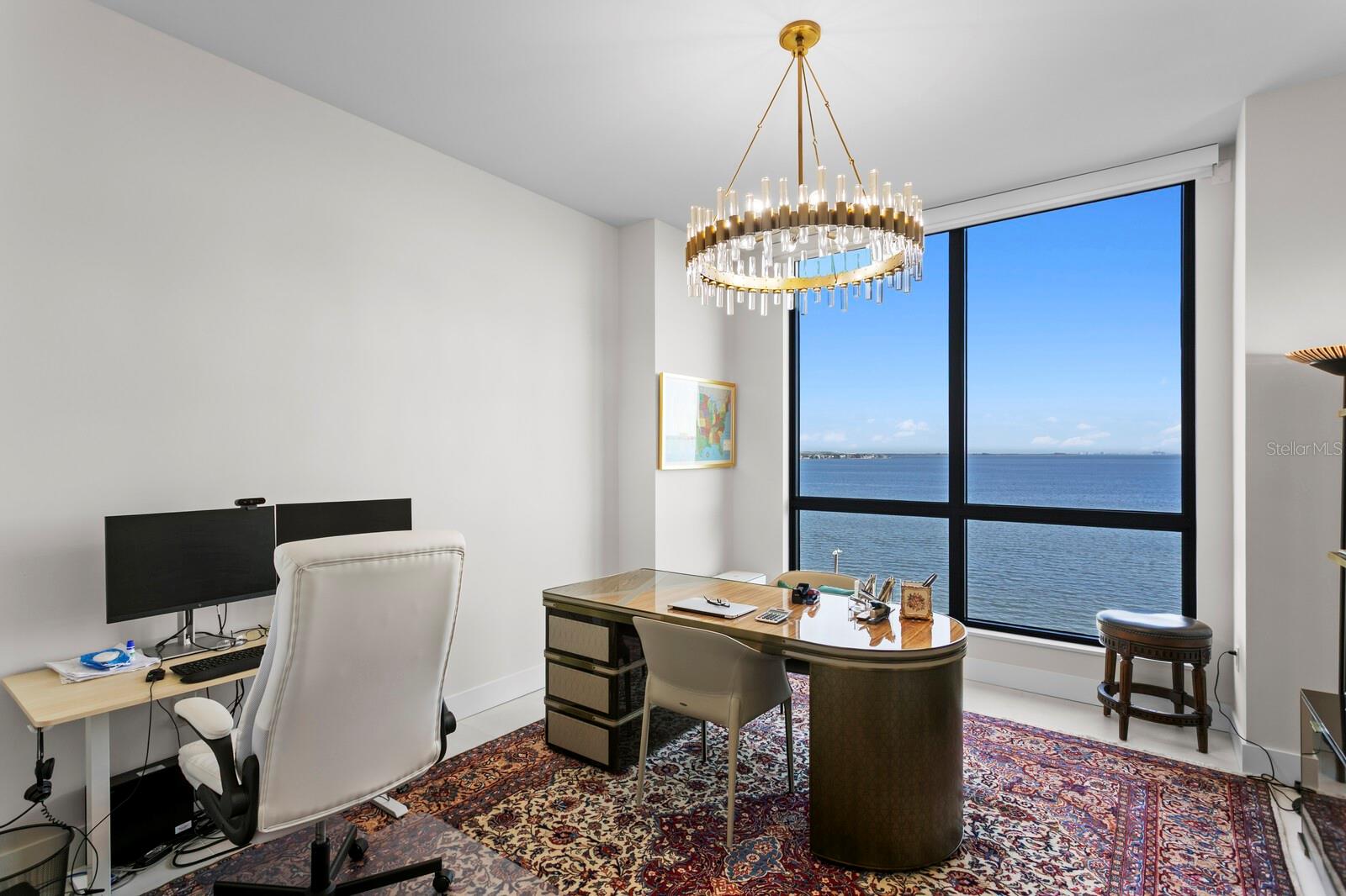 Listing photo id 32 for 2103 Bayshore Boulevard 605