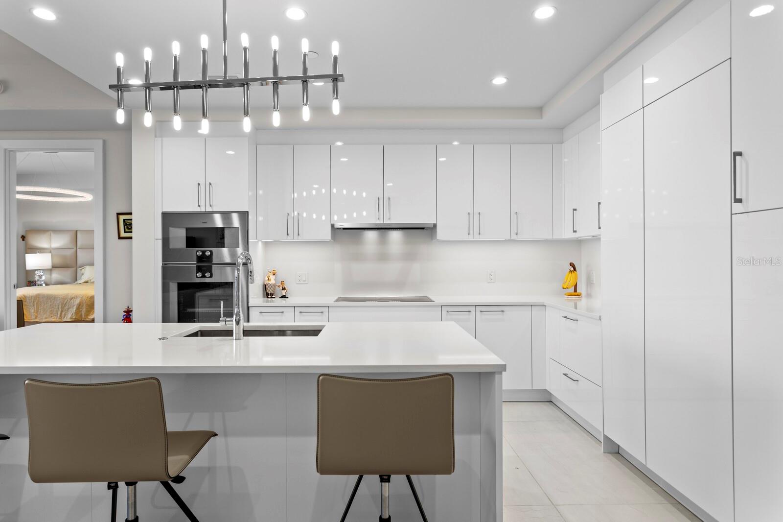 Listing photo id 7 for 2103 Bayshore Boulevard 605