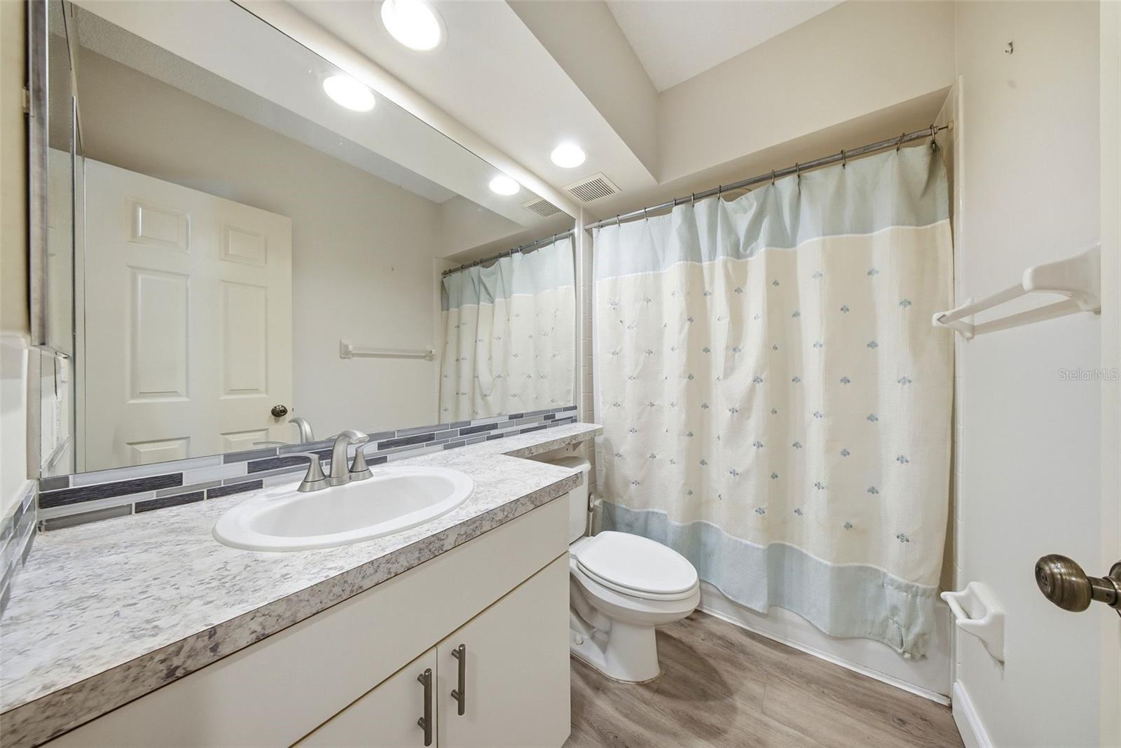 Image 28 of 40 For 6311 99th Way N 11f