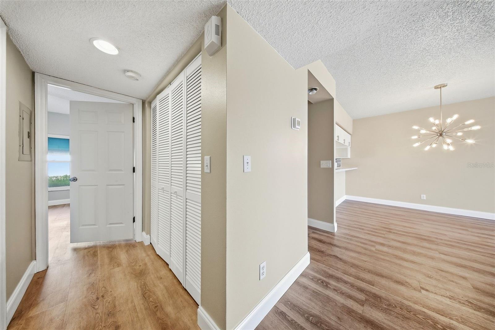 Image 5 of 40 For 6311 99th Way N 11f