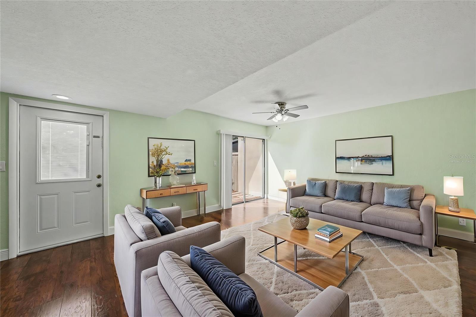 Image 2 of 27 For 8606 Palm Lane 116