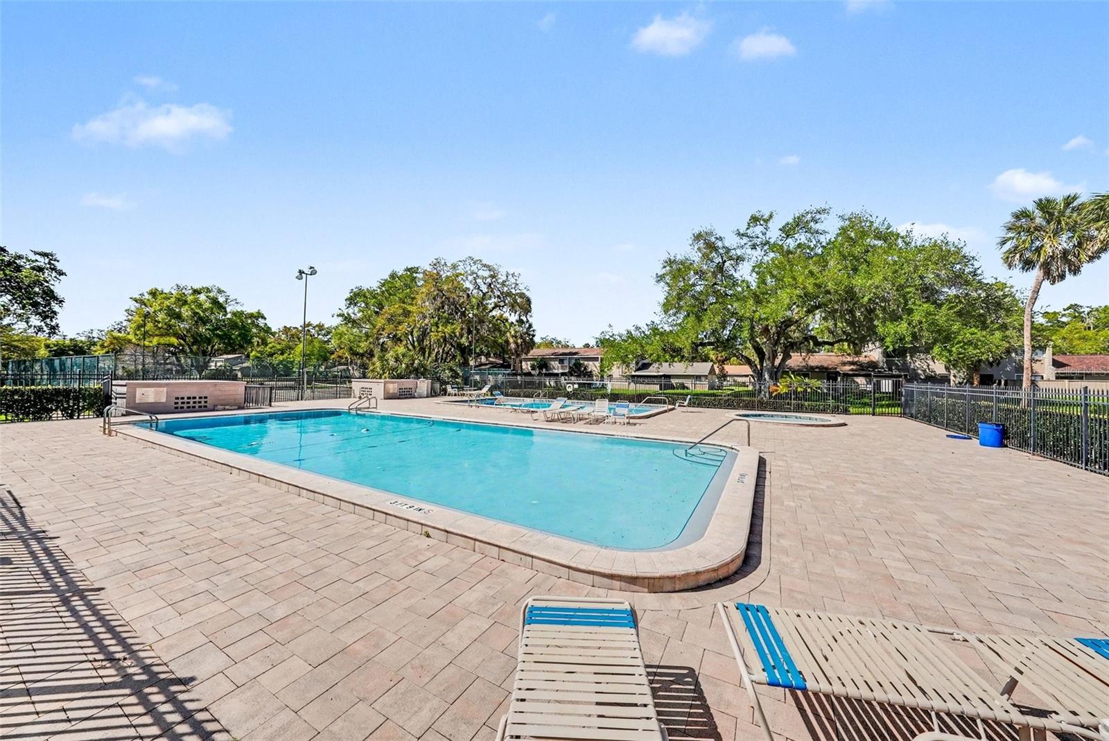 Image 25 of 27 For 8606 Palm Lane 116