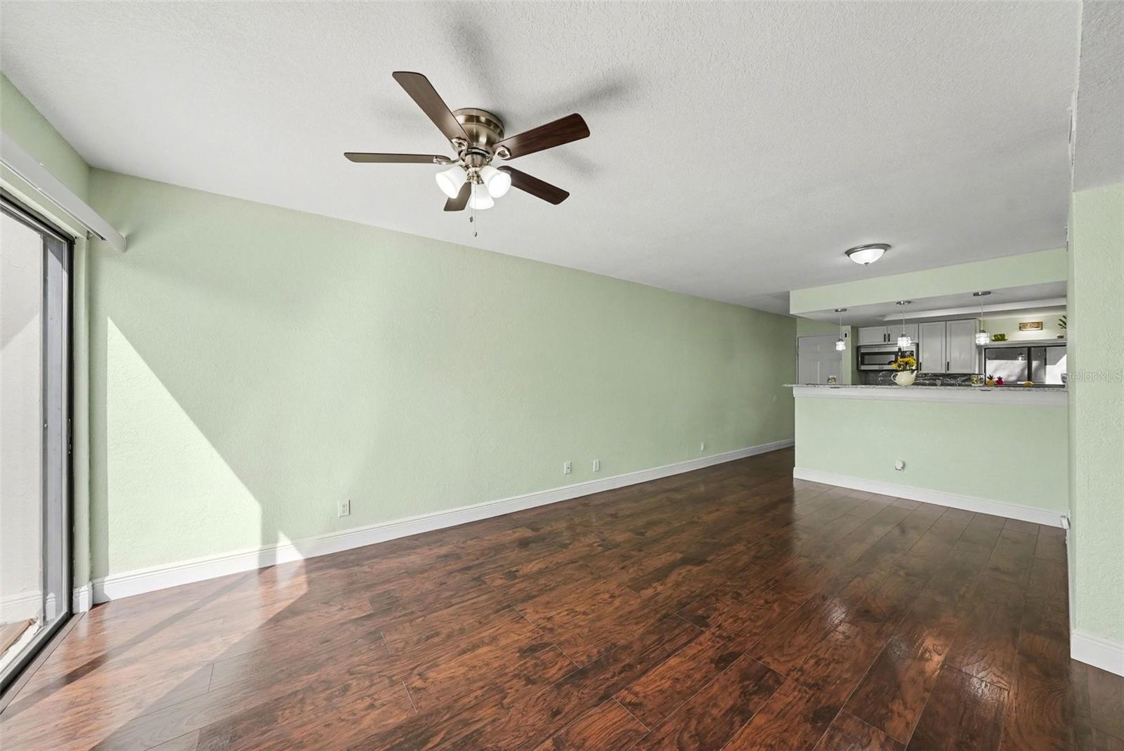 Image 4 of 27 For 8606 Palm Lane 116