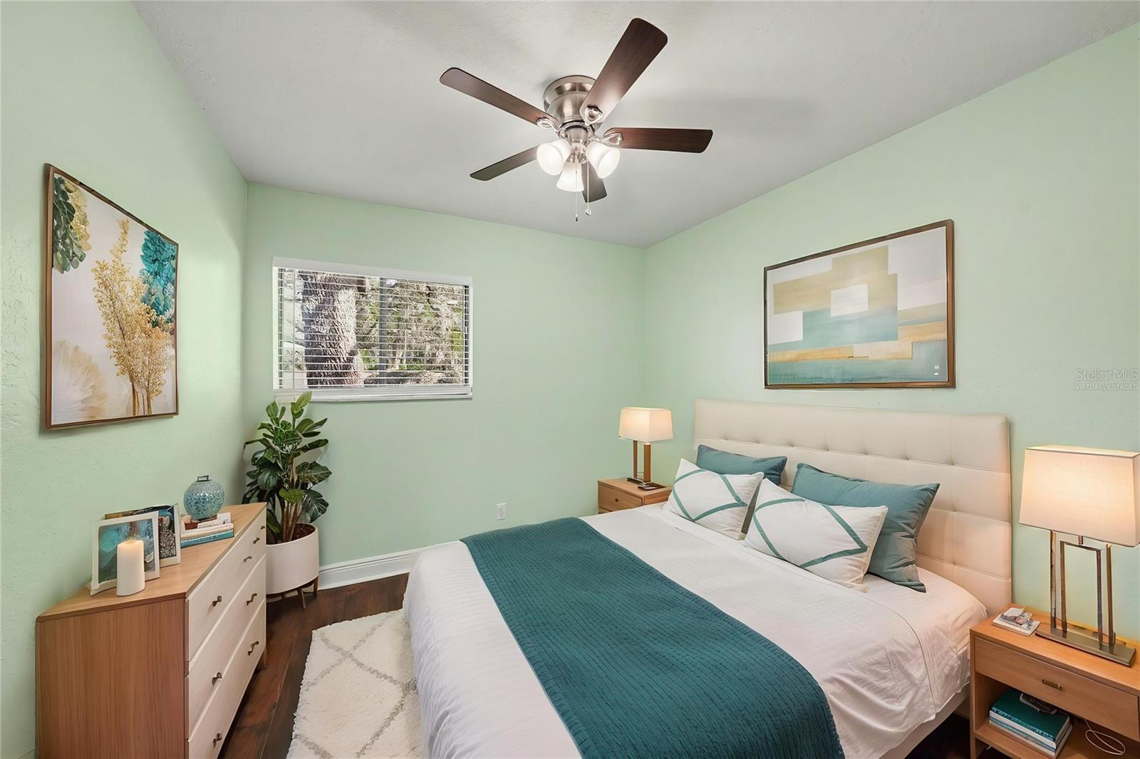 Image 9 of 27 For 8606 Palm Lane 116