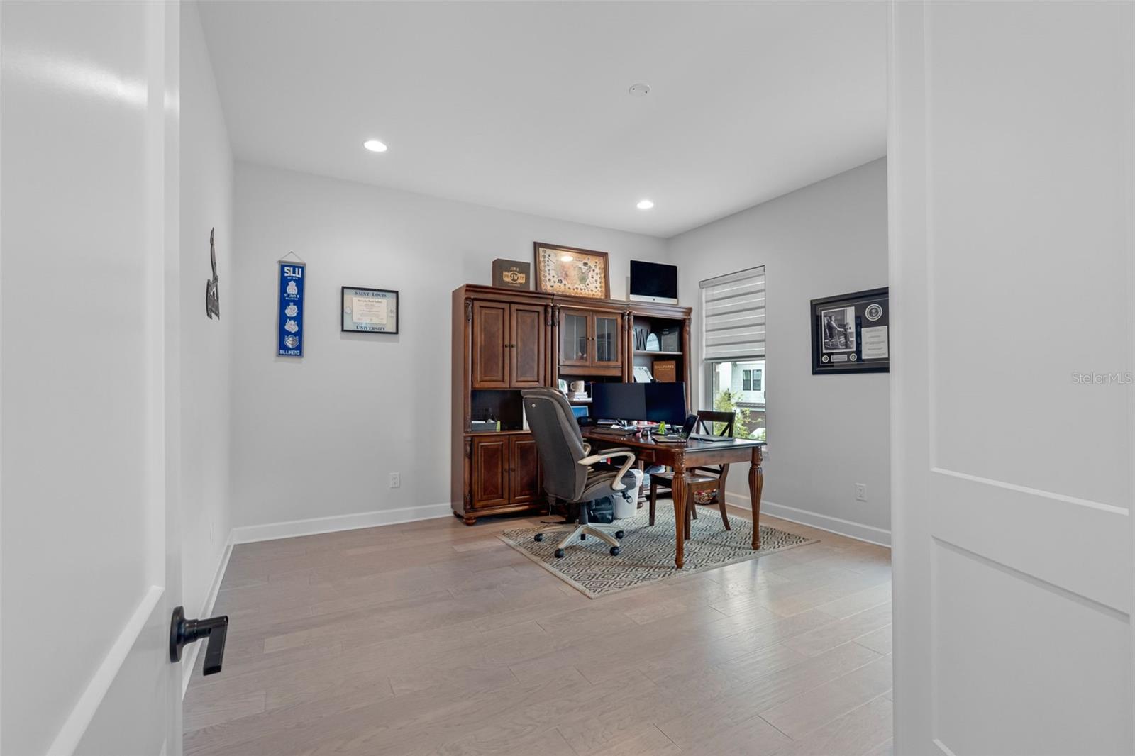 Image 56 of 98 For 124 Forest Hills Drive