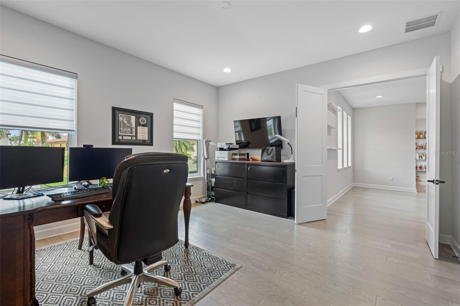 Image 57 of 98 For 124 Forest Hills Drive