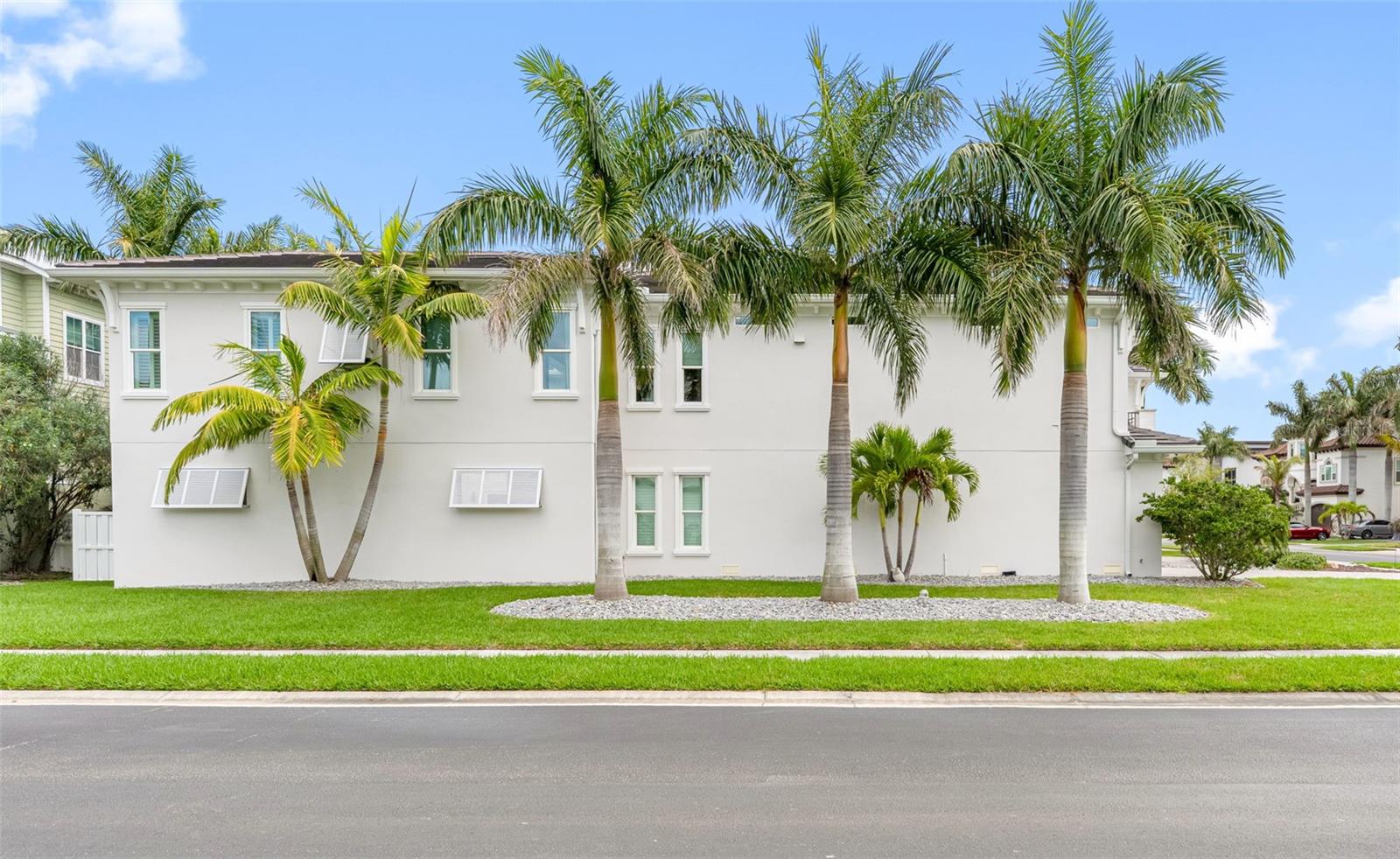 Image 80 of 98 For 124 Forest Hills Drive