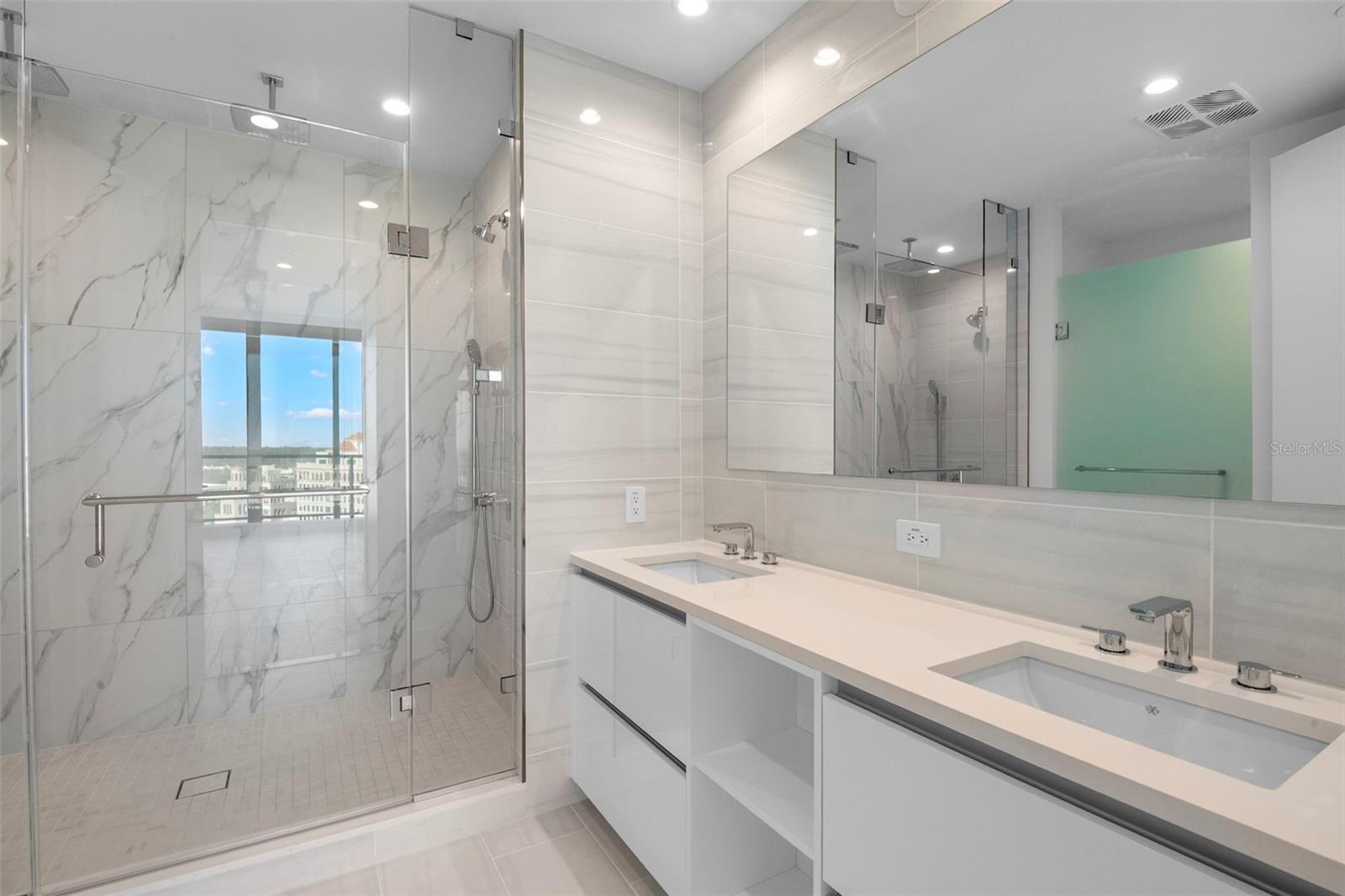 Image 22 of 65 For 400 Central Avenue 1109