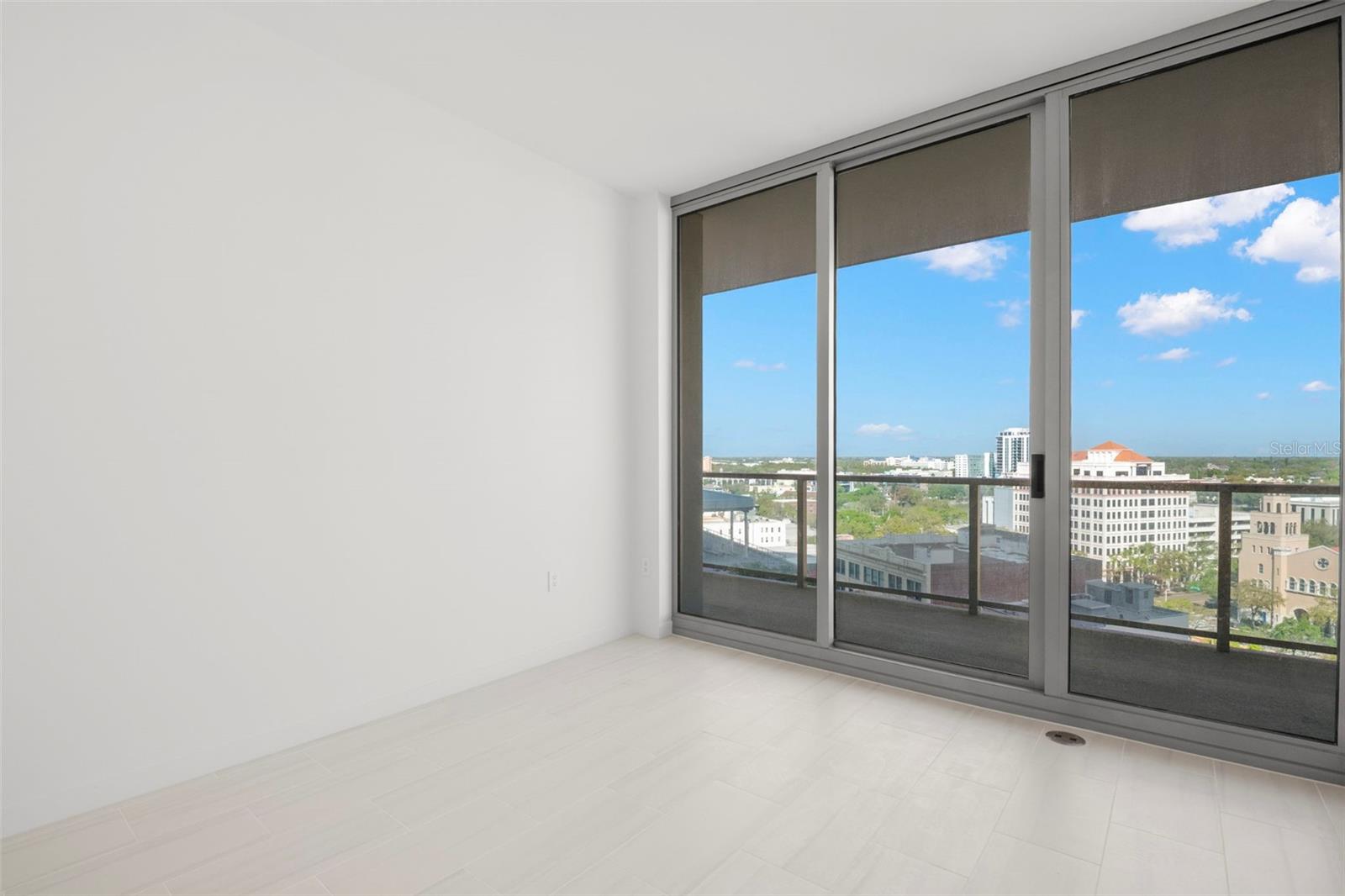 Image 28 of 65 For 400 Central Avenue 1109