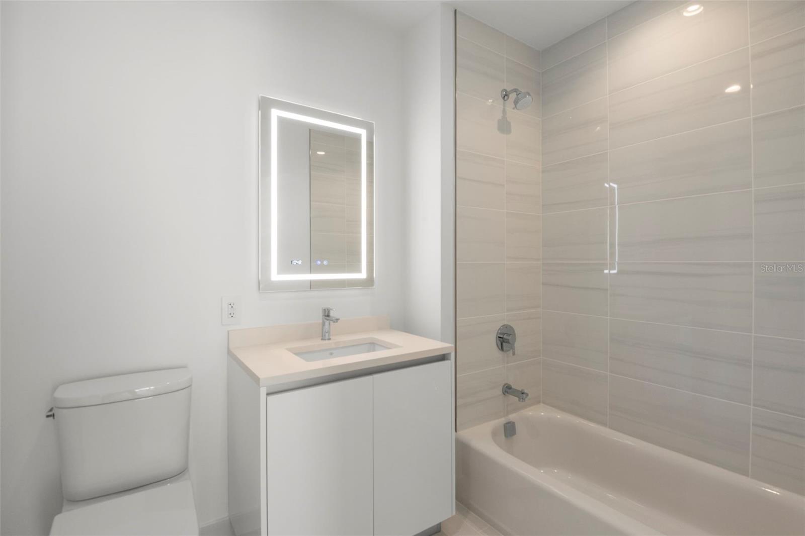 Image 30 of 65 For 400 Central Avenue 1109