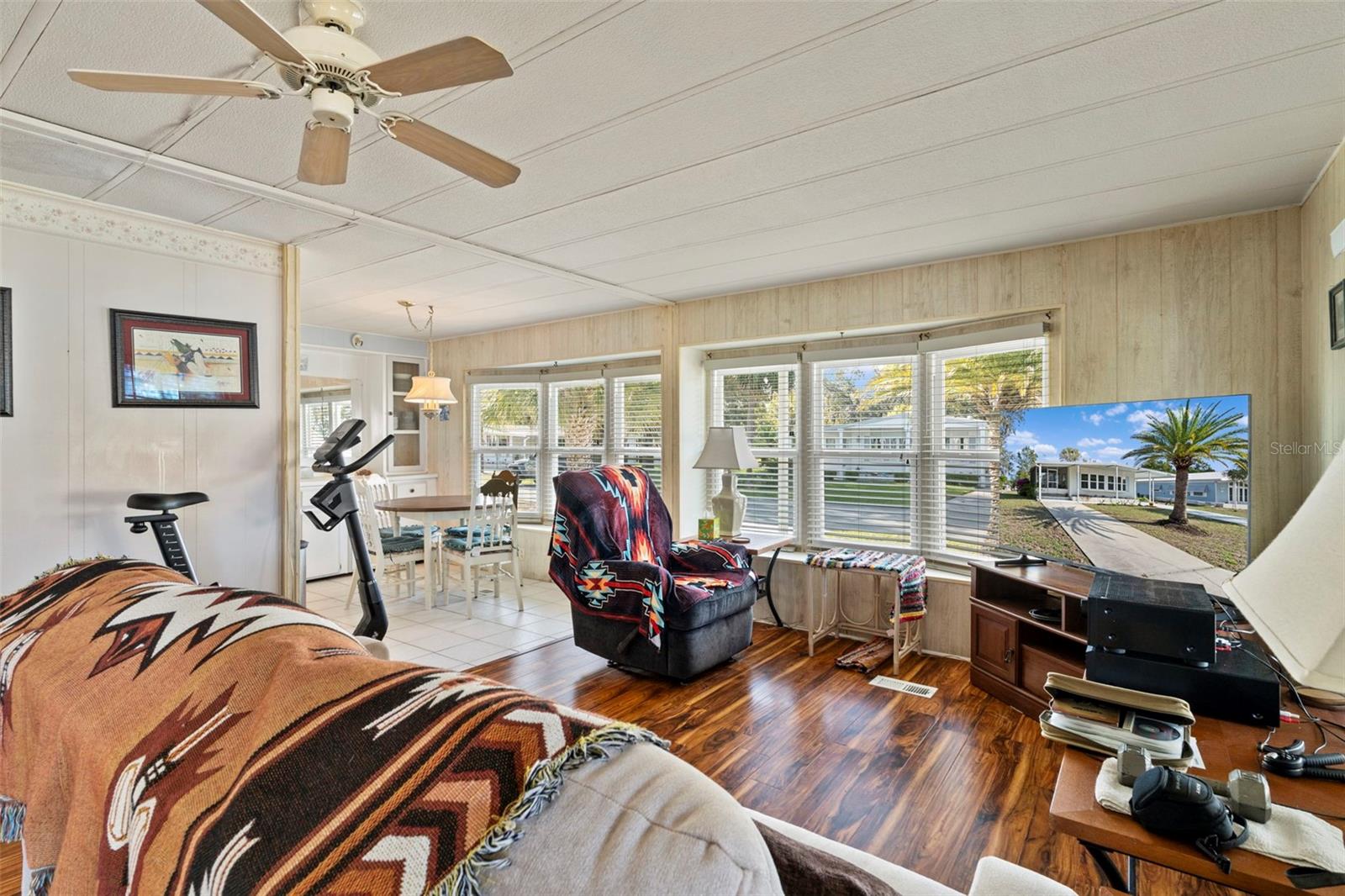 Image 9 of 33 For 12075 Walshwood Avenue