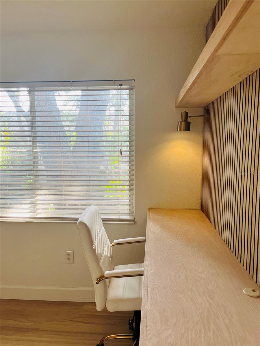 Image 4 of 13 For 3914 Neptune Street 27