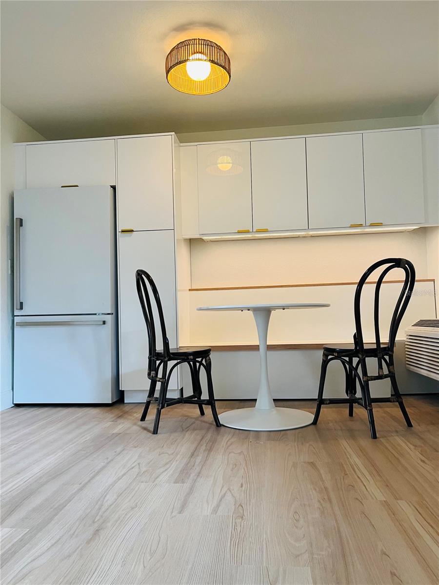 Image 5 of 13 For 3914 Neptune Street 27