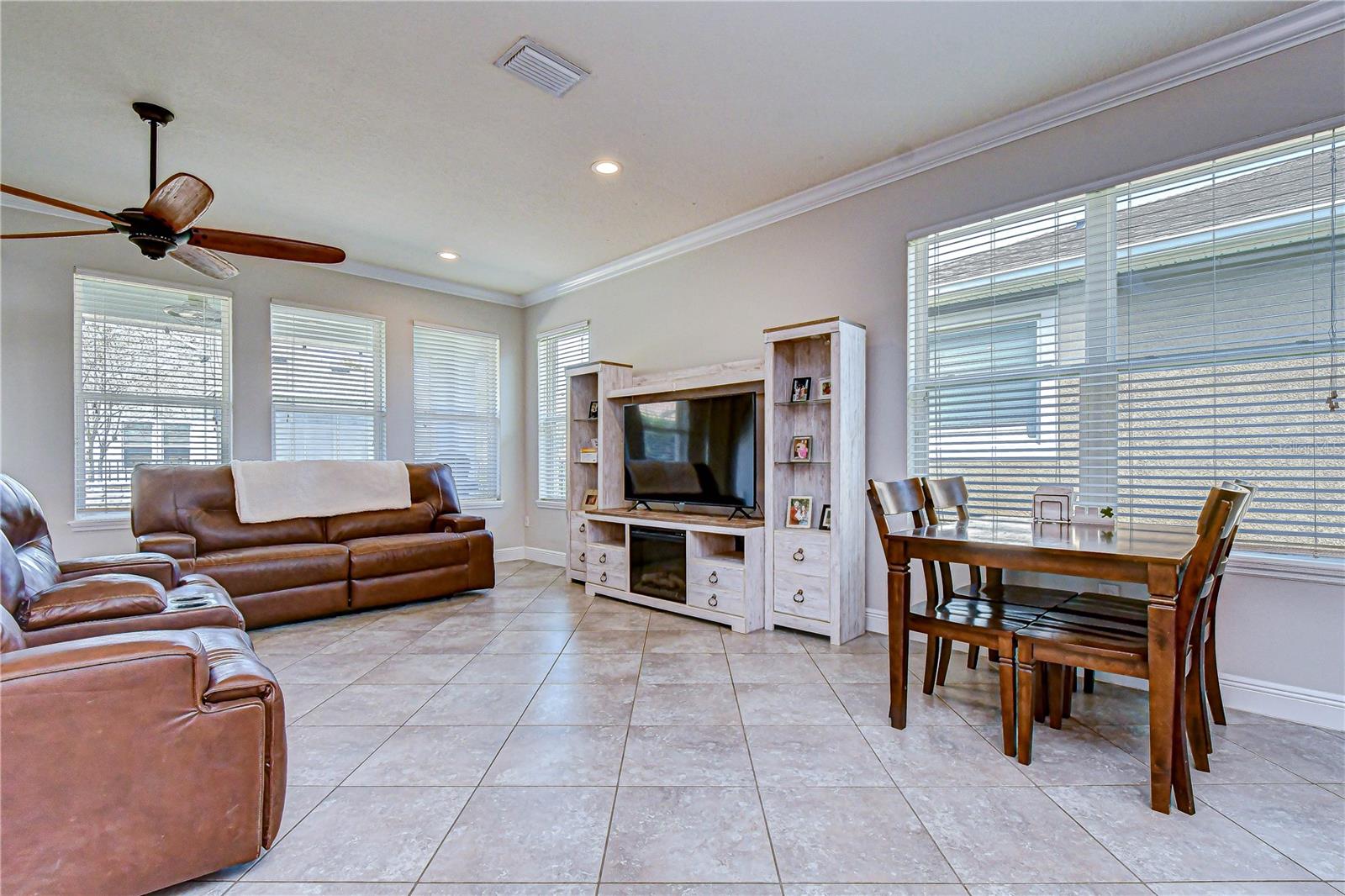 Image 9 of 35 For 5821 Jasper Glen Drive