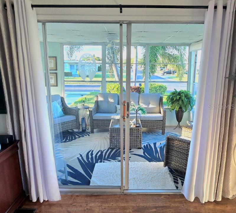 Image 6 of 19 For 176 Independence Avenue 6