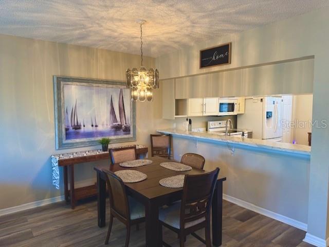 Image 10 of 45 For 6251 Shoreline Drive 2205