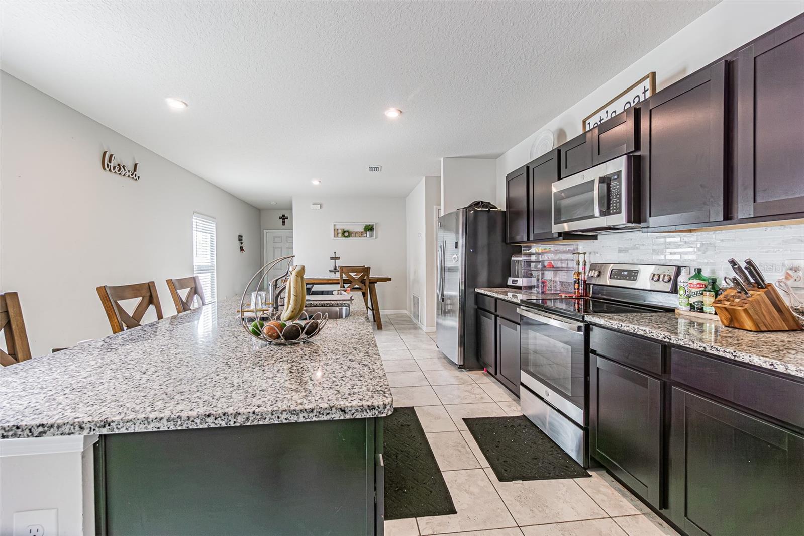 Image 10 of 21 For 35045 Jomar Avenue