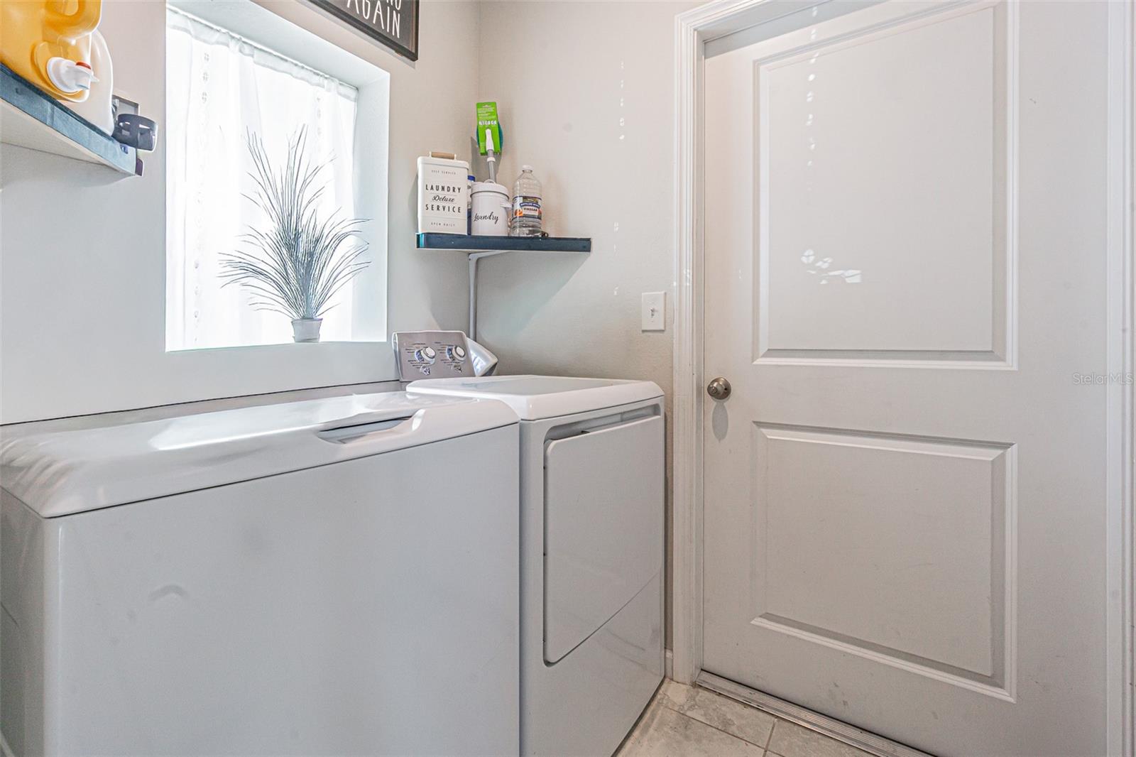 Image 12 of 21 For 35045 Jomar Avenue