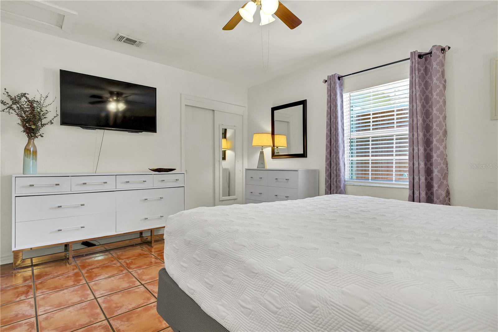 Image 18 of 23 For 2016 2nd Avenue N