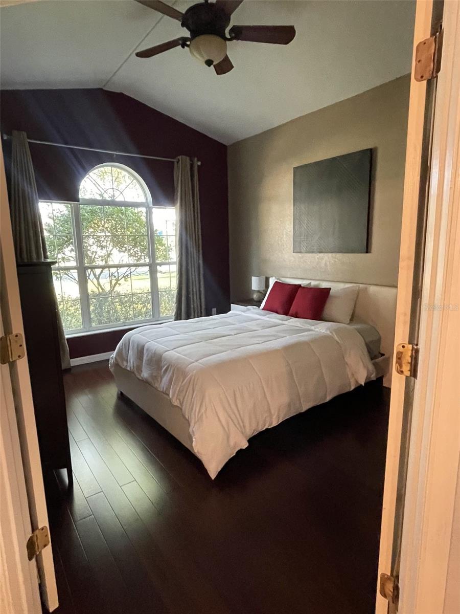 Image 15 of 16 For 4005 Chelsea Lane