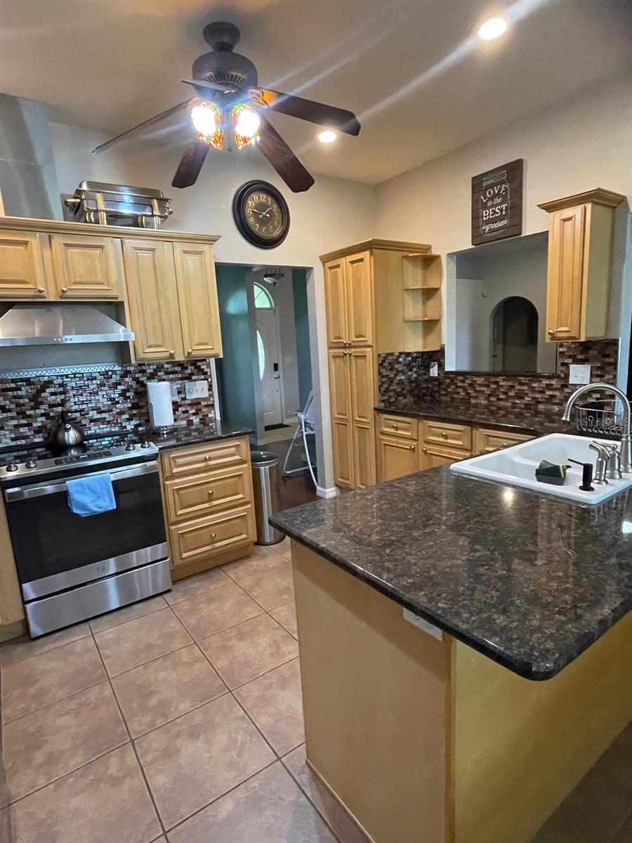 Image 7 of 16 For 4005 Chelsea Lane