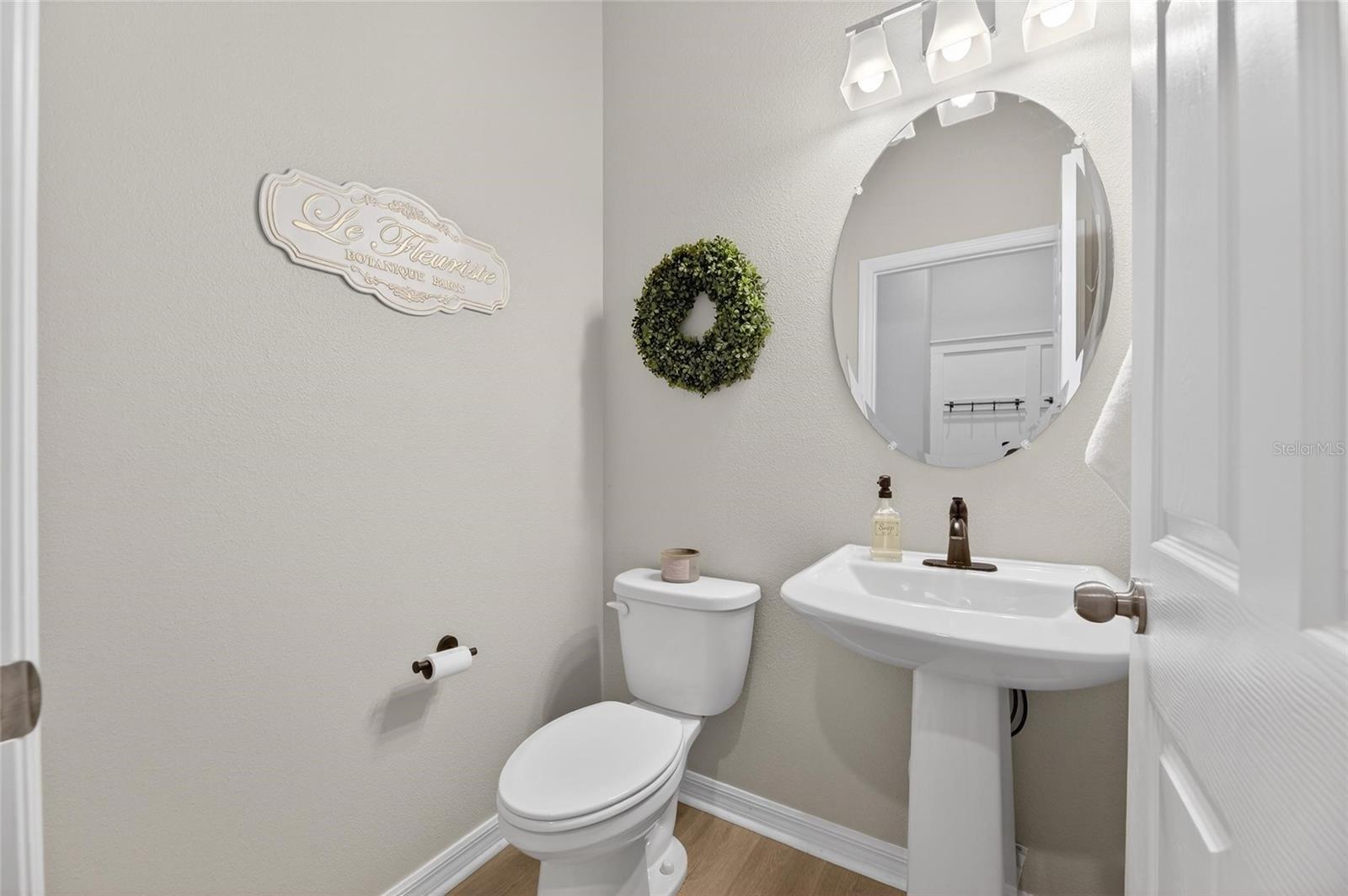 Image 21 of 50 For 6066 Golden Nettle Drive