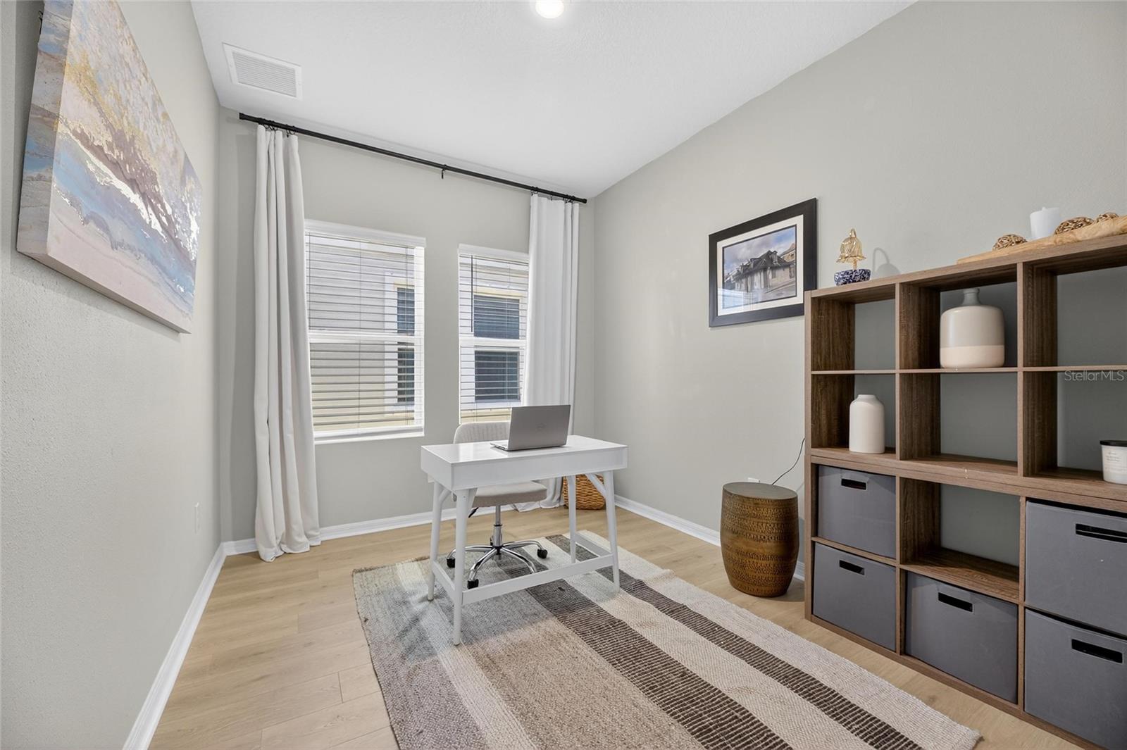 Image 22 of 50 For 6066 Golden Nettle Drive