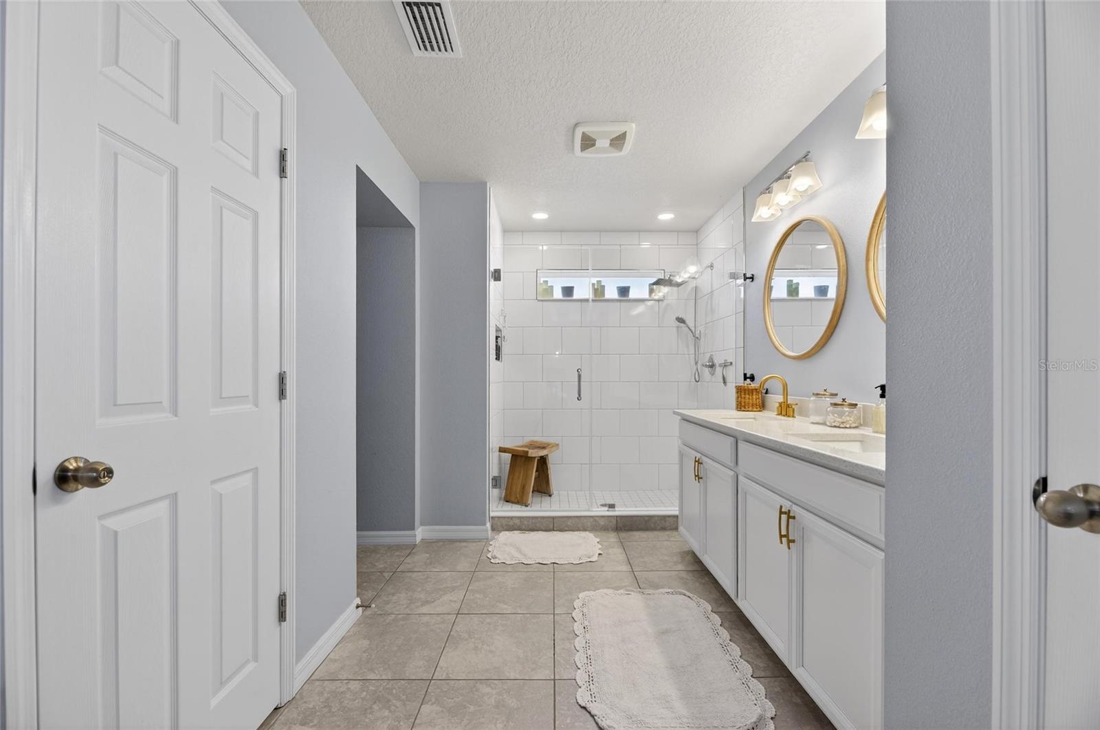 Image 33 of 50 For 6066 Golden Nettle Drive