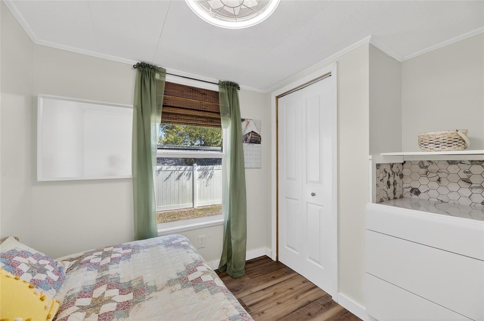 Image 26 of 53 For 37036 8th Avenue