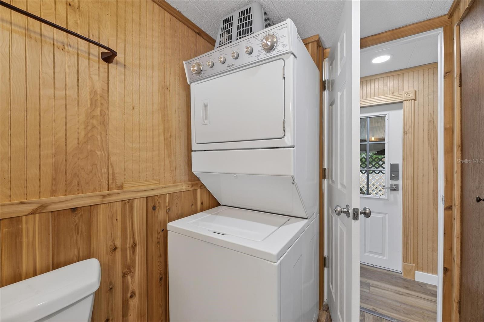 Image 30 of 53 For 37036 8th Avenue