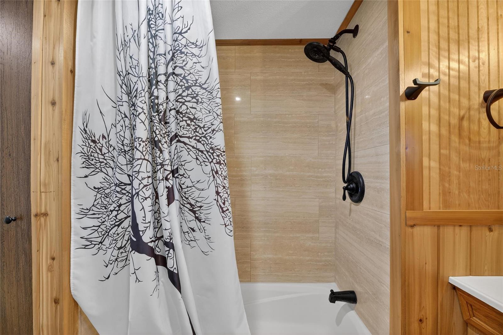 Image 31 of 53 For 37036 8th Avenue