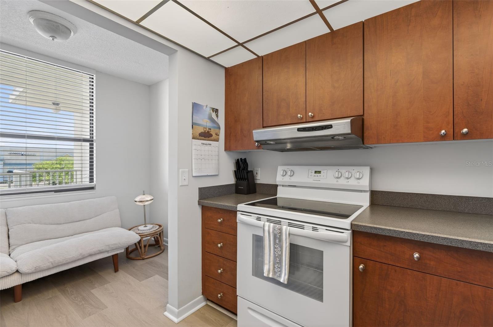 Image 18 of 39 For 300 Woodette Drive 404b